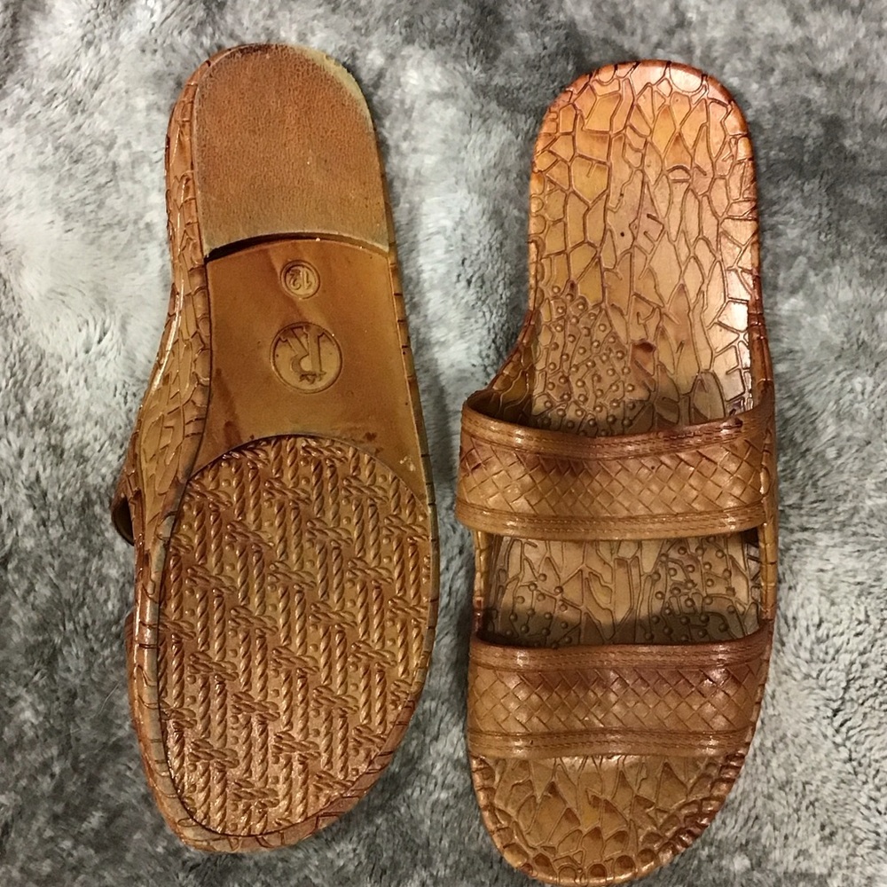 Tiare Hawaii Tan Woven Slide Sandals